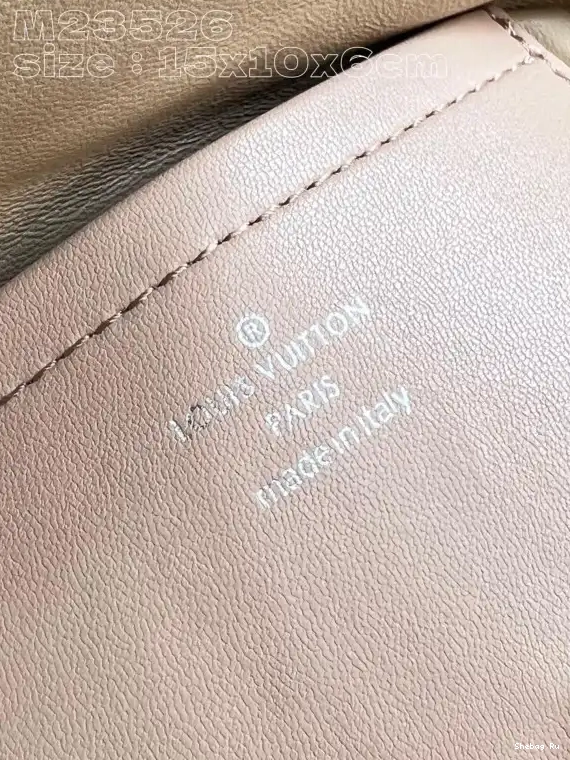 LOUIS GO-14-15*10*6.5cm Pico VUITTON 0702